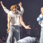 [더보이즈] 아니 진심 주연이 <b>제스</b>쳐가 심즈같아ㅋㅋㅋㅋㅋㅋㅋㅋㅋㅋ