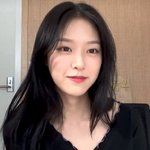 <b>현진</b> 손나은