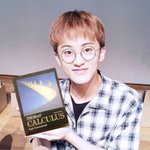 마크는 <b>컴</b>공너드고 제노는 건축너드 느낌