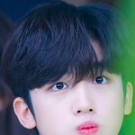 김요한 <b>말랑</b>짤 푼다