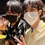 [군대] 오 <b>석진이</b> 셀카 올라옴