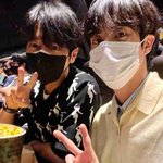 [방탄소년단] 상엽<b>형님</b> 인별에 석지니