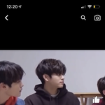 야들아 이 아이돌 누구야???