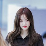 <b>또렷</b>하고 깊은 눈매를 가진 아이돌