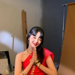 <b>민니</b> 태국 전통의상이랑 교복 입은거