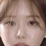 이 사람 렌즈 몰까….
