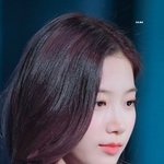 로판 여주인공에 제격인 <b>만년돌</b>