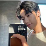 사기 수준인 한 남자 아이돌의 능력치