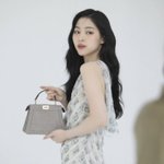 와 <b>류진</b>  화보찍은거 얼굴 개에바ㅋㅋㅋㅋㅋㅋ