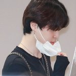 [군대] 지민이 <b>공항사진</b> 뽀둥뽀둥