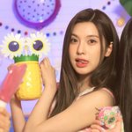 <b>배이</b> 왜 단발 시킨거임