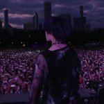 프로듀서 범규 롤라팔루자 데뷔했네