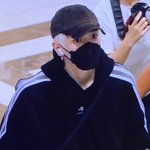 [NCT칠프] 출국 프리뷰 보고있는데 <b>용이</b> 눈