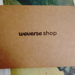 [방탄소년단] 버스서 산 호비앨범 방금 왔어ㅋㅋ