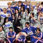 [모두드루와] 아육대 제왑 가족사진 댕좋다