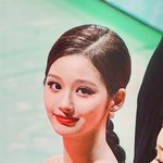 오늘 <b>설윤</b> 얼굴