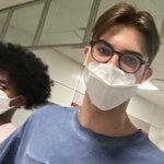 [풀햄보이즈] 밑 글 보고 말하는데 <b>이</b> 사진 배경 9호<b>선</b> 아냐?