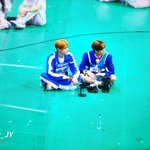 <b>덥뮤</b>다 너무 따스움