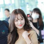 <b>청춘</b>영화같은 비주얼의 여돌