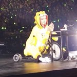 [<b>이태용</b>] 여기 요즘 복작복작해진거같애