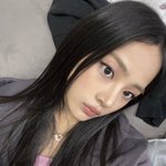뉴진스 이 사진 <b>살짝</b> 구교환 닮았음