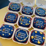 찐엘프인 여돌이 <b>주문</b> 제작한 케이크.jpg