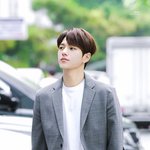 모두를 <b>주목</b>시키는 만찢 비주얼