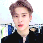 어떤 <b>각도</b>에서든 살아남는 잘생김