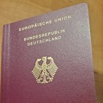 Sind Sie eifersüchtig auf <b>die</b> Deutschen