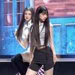 뉴진스 <b>해린</b> <b>쿠키</b> 직캠 보는데 이게 뭐임?