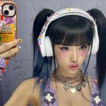 최예나 이 셀카 개레전드 게임캐릭터 아님?