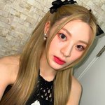 스테이씨 각잡고 <b>치얼업</b> 같은곡