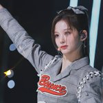 설윤이 근데 3사 다붙은거 <b>납득</b>가는듯