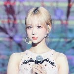 [모두드루와] 일본 <b>윈터</b> 미친거 아니냐???