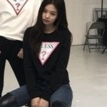 제니 왜 인기 많은지 알겠음