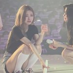 우는 유나 달래주는 <b>류진이</b>ㅠㅠㅠㅠㅠㅠ