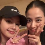 <b>리사</b> <b>지수</b> 위버스 라이브 미쳤다