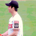 강태오 시구짤을 놓치지 않는 맛잘<b>알들</b>