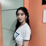 일상을 런<b>웨이</b>로 만드는 여돌