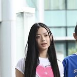 뉴진스 하니 <b>바지</b> 정보 아는 사람??