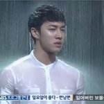 [19] 코에 난 여드름 짜면 죽는다고 겁줌