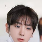 얜 무슨 <b>상임</b>