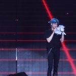 <b>이재현</b> 김영훈 편지읽을때 엎어져서 웃는거