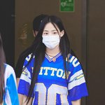 뉴진스 민지 강다니엘 방탄 진 같은 옷 <b>입음</b>