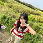 요즘 다시 핫하게 유행 하는 사진 <b>포즈</b>