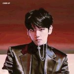 <b>백현</b>