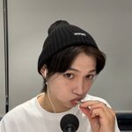 [스키즈] 뽁이는 <b>치킨</b> 먹을 때에도