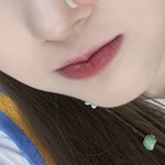 메이크업이나 뷰티 이런 거 잘<b>알</b>인 <b>사람</b> 있음?
