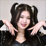 퍼플키스 <b>수안</b>이랑 김가람이랑 얼굴 좀 닮은듯