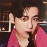 이거 뷔 언제 나온 거임?